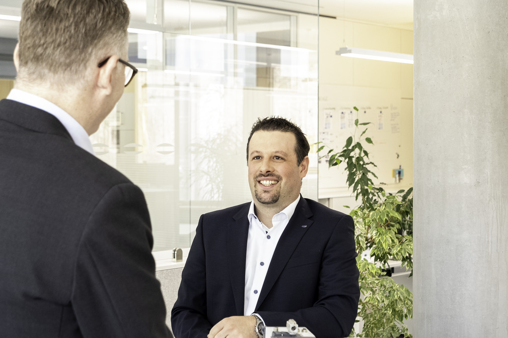 Matthias Müller, Leiter Verkauf International und Internationales Branchen- und Key Account Management bei der J. Schmalz GmbH
