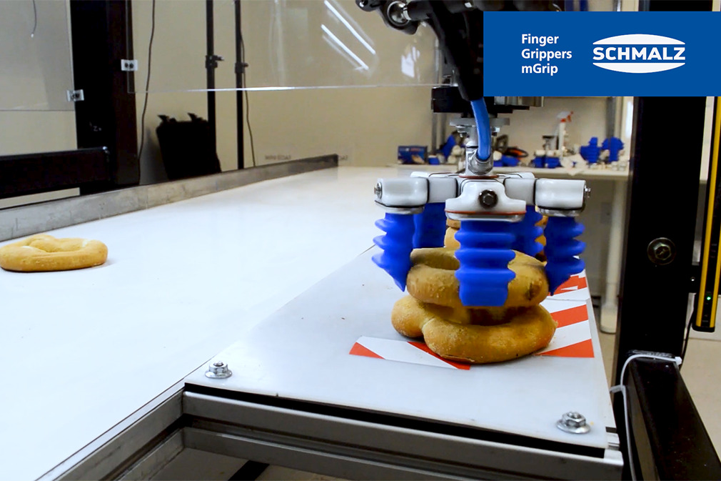 Recoger y apilar pretzels con la garra de dedos mGrip