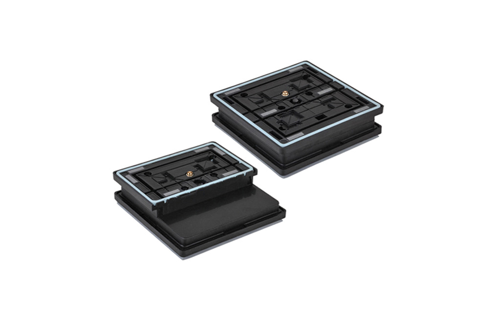 Mounting the brackets on vacuum blocks VCBL-R
