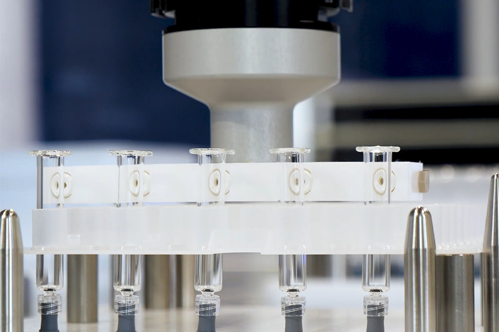 Suction cups out of silicone SI-HD for Chemistry and Pharmacology