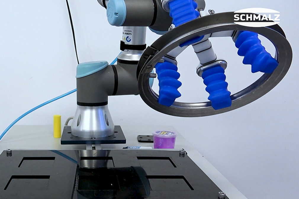 Prelievo, rotazione e posizionamento dell'anello dello spazzino con il finger gripper mGrip