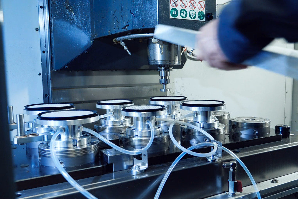 Vacuum block CMB-HD