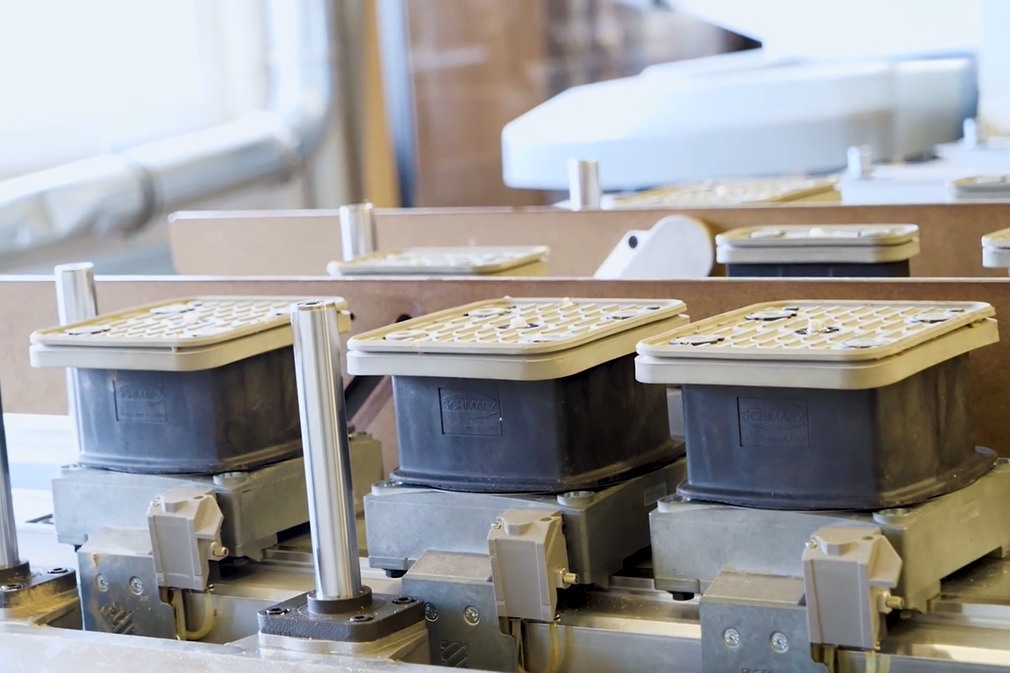 Blocs de bridage par le vide VCBL-B pour les tables à consoles Biesse dans la production de structures de meubles - 0235