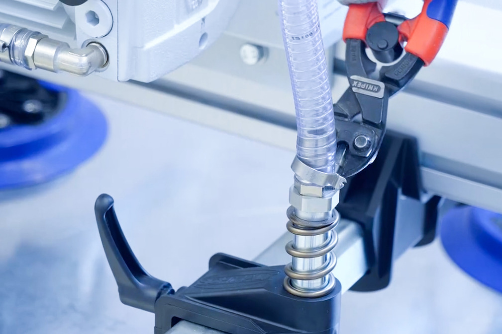 How To...? VacuMaster - changing the spring plunger and Flexolink