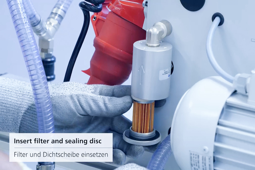 How To...? VacuMaster - Cleaning the dust filter